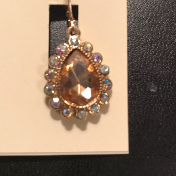 Monet earrings - Picture 2 of 2